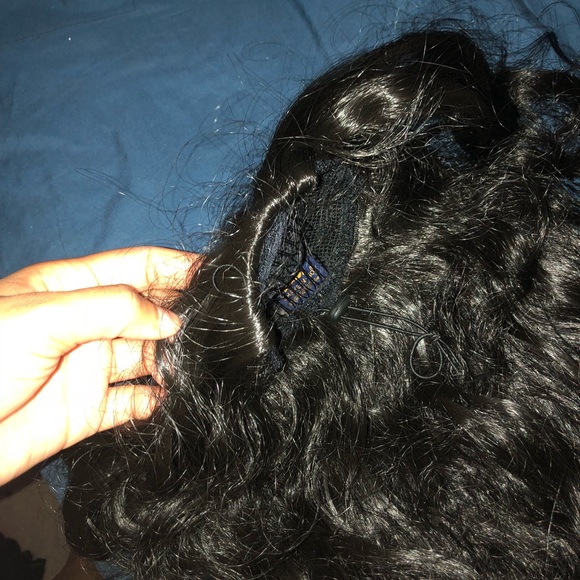 Ponytail - Picture 5 of 5